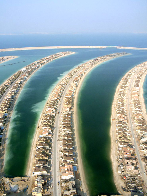 palm-islands-in-dubai-united-arab-emirates